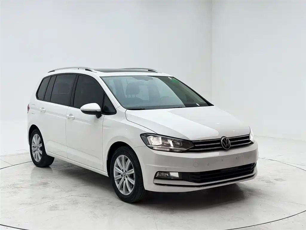 Volkswagen Touran 2021 Touran L 280TSI DSG Comfort Edition 7-seater фото 3