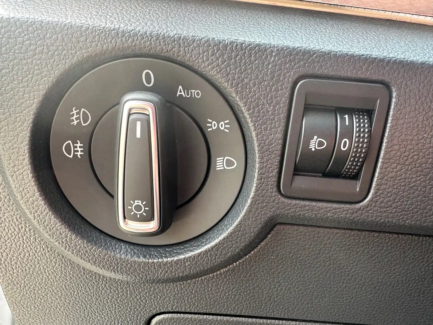 Volkswagen Tanying 2021 1.5L Automatic Smart Connect Edition фото 12