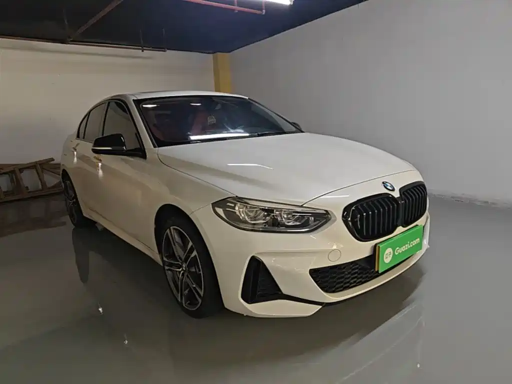 BMW 1 Series 2021 Facelift 125i M Sport Shadow Edition фото 4