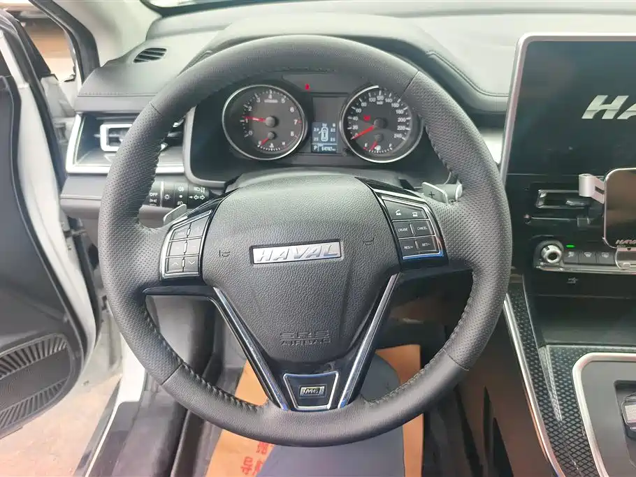Haval M6 2021 PLUS 1.5T DCT Luxury Smart Connect фото 15