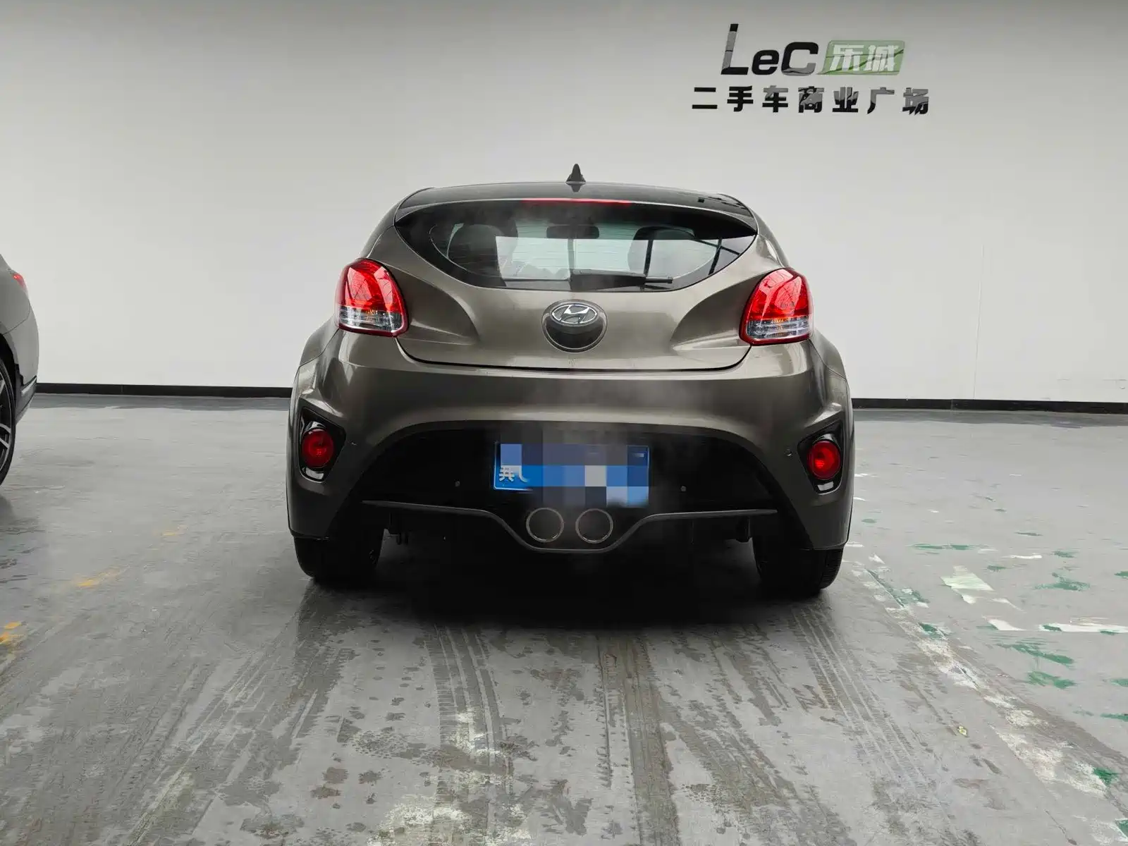 صورة 5 - Hyundai Veloster