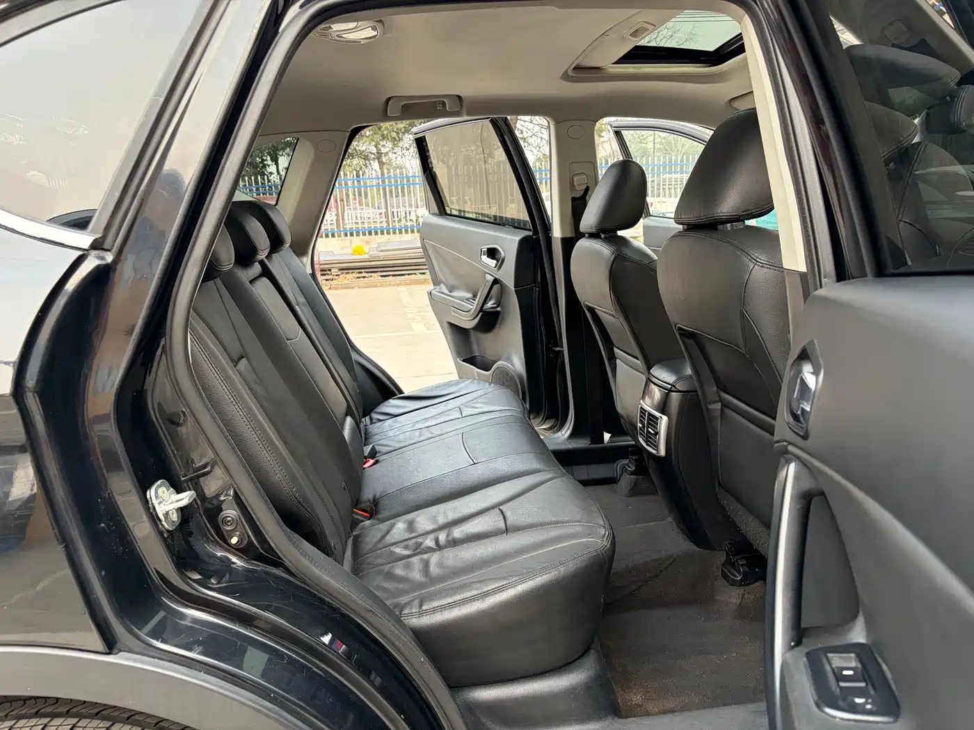 GAC Trumpchi Trumpchi GS5 2014 2.0L Manual 2WD Anniversary Value Edition фото 13