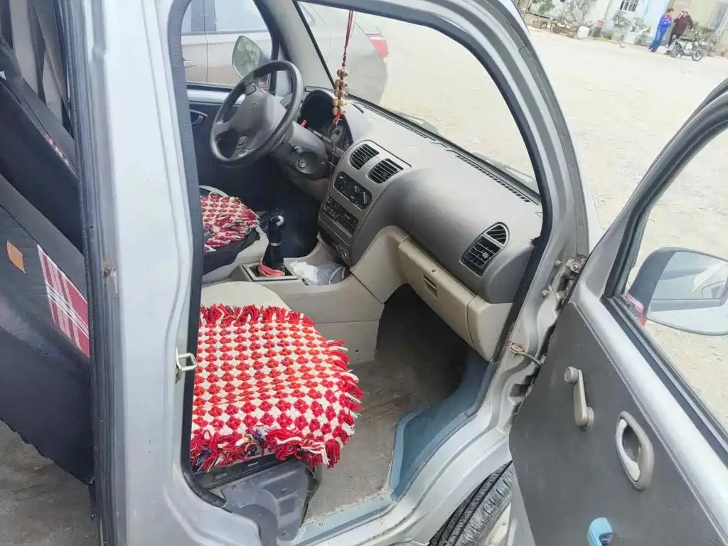 FAW Jiabao V52 2013 2011 1.0L Comfort LJ465QE1