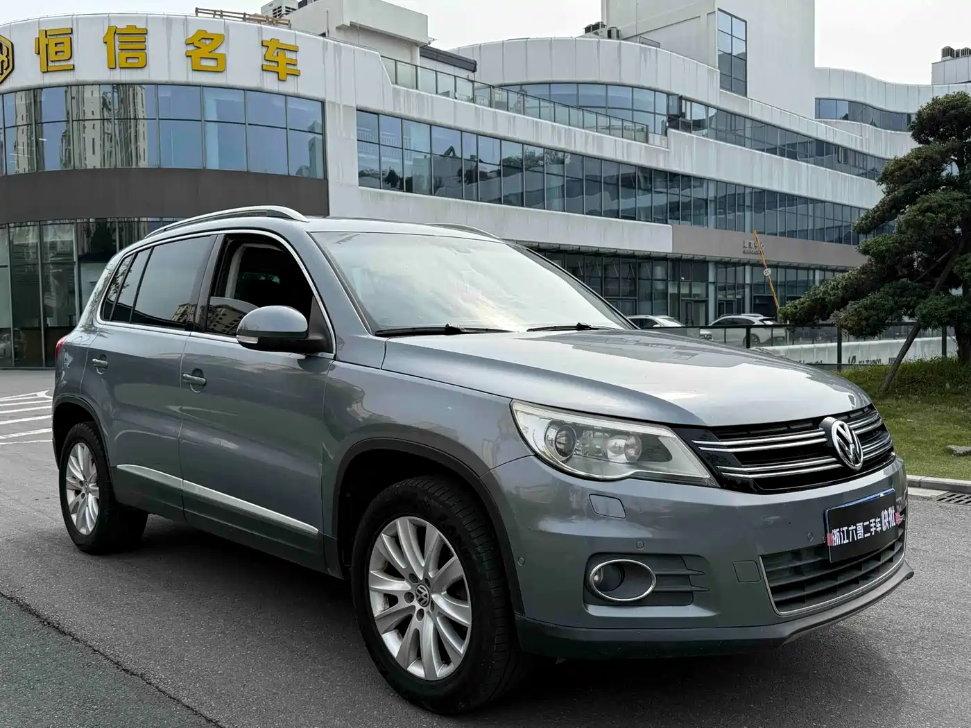Volkswagen Tiguan 2012 2.0TSI Automatic 4WD Flagship Edition фото 3