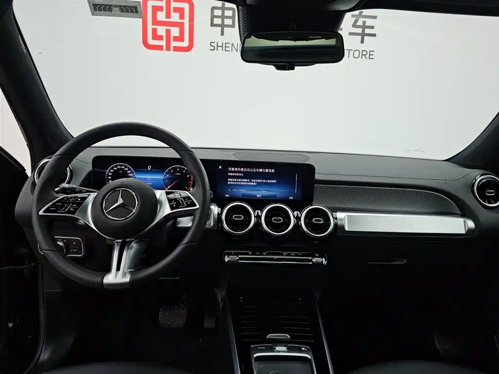 Mercedes-Benz GLB 2024 Facelift GLB 200 Dynamic фото 15