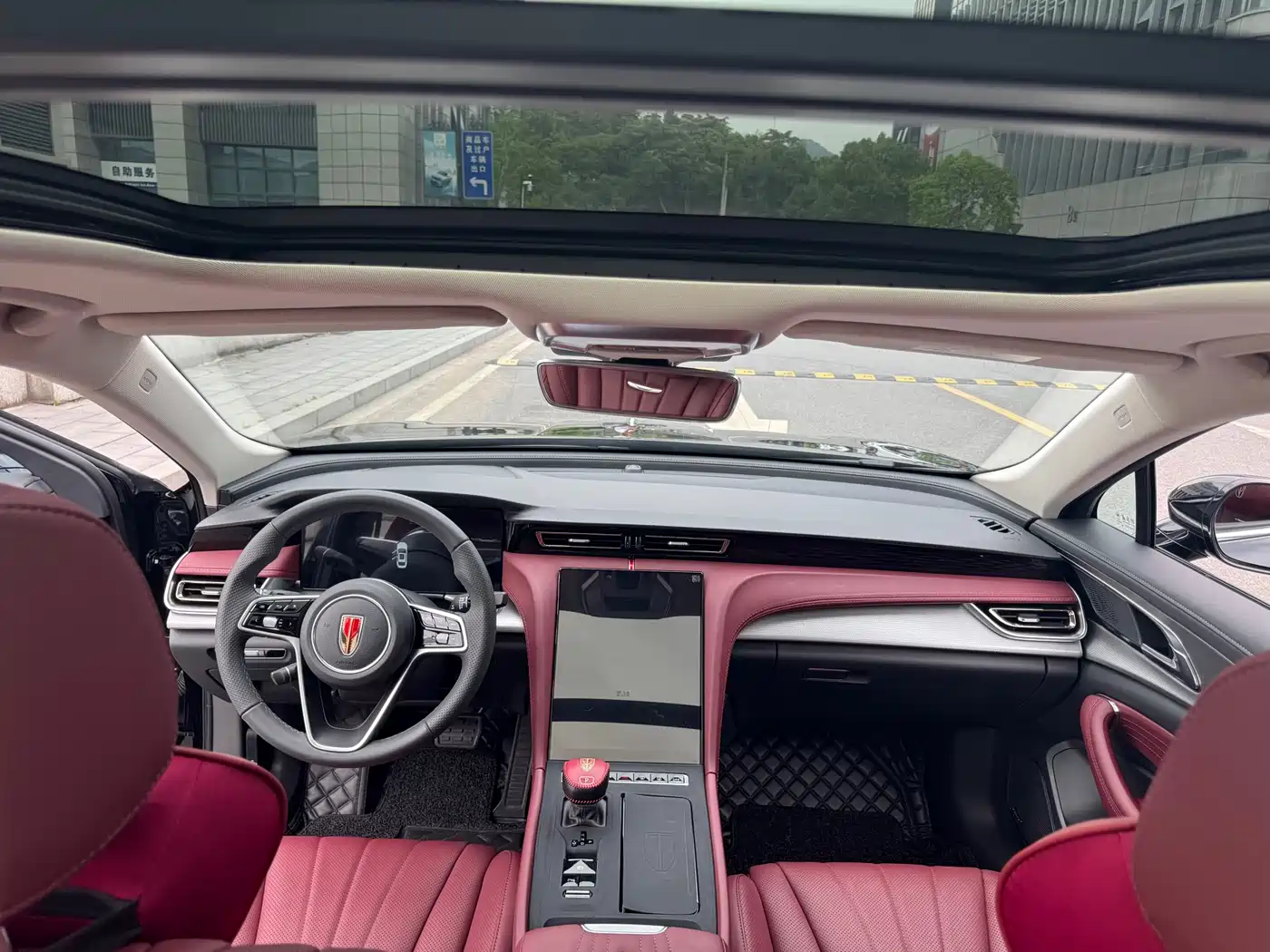 Hongqi H5 2024 2.0T Automatic Smart Connect Flag Enjoy Edition фото 13