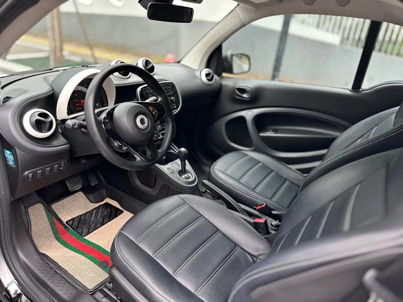 smart fortwo 2019 2018 1.0L 52kW Hardtop Agile Edition China V