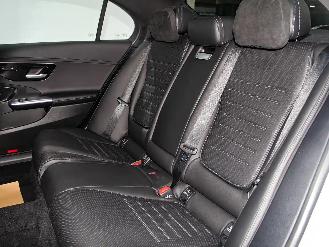Mercedes-Benz C-Class 2025 C 260 L Sport Edition фото 12