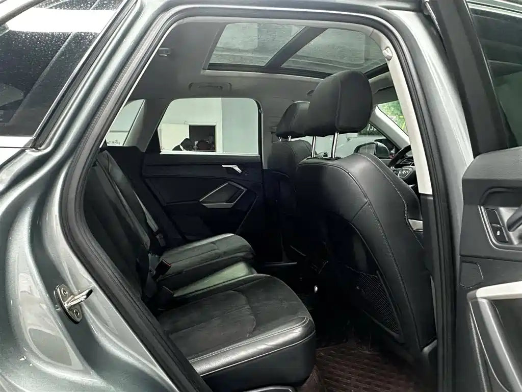 Audi Q3 2022 35 TFSI Fashion Dynamic фото 18
