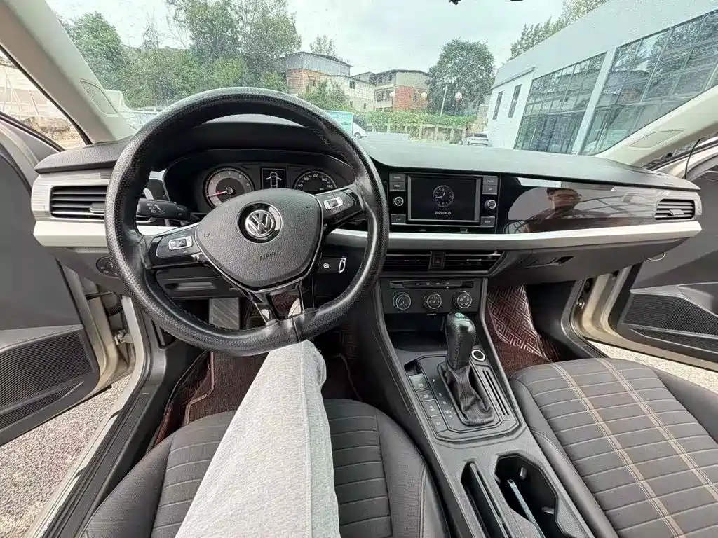 Volkswagen Lavida, миниатюра 7