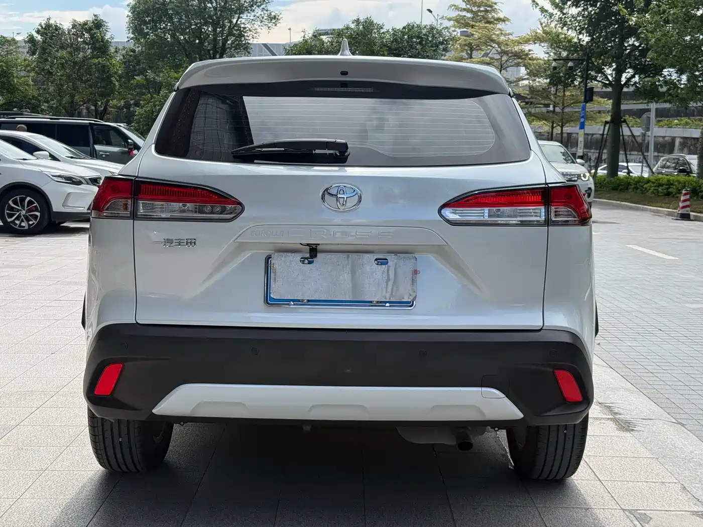 Toyota Corolla Cross 2023 2.0L Pioneer Edition фото 4