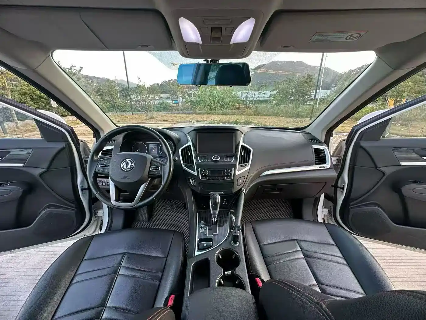 Dongfeng Aeolus Dongfeng Fengshen AX7 2017 2016 2.0L Automatic Smart Comfort