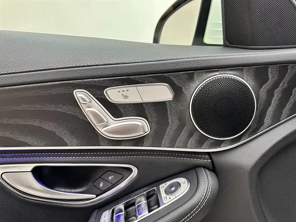 Mercedes-Benz C-Class 2019 Facelift C 260 L Sport фото 15