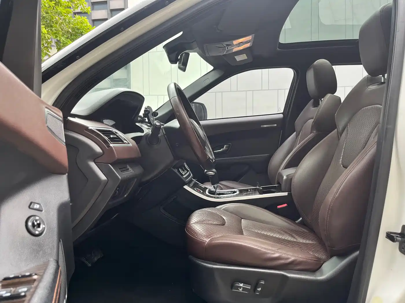Landwind X7 2016 2016 2.0T Panorama Luxury
