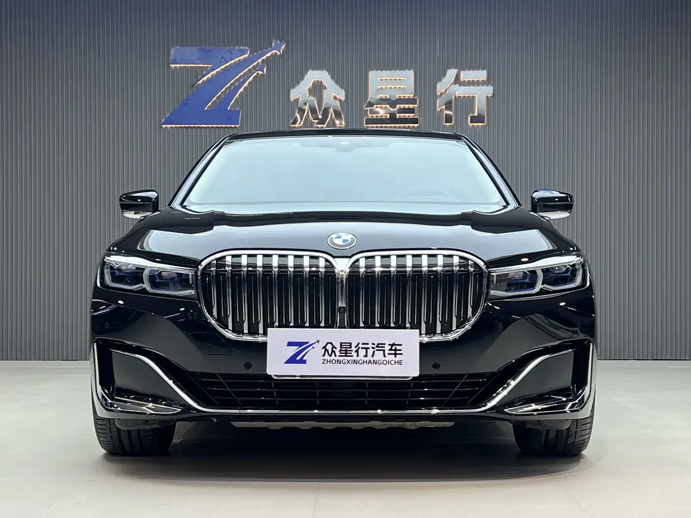 BMW 7 Series 2019 740Li Premium Luxury Package