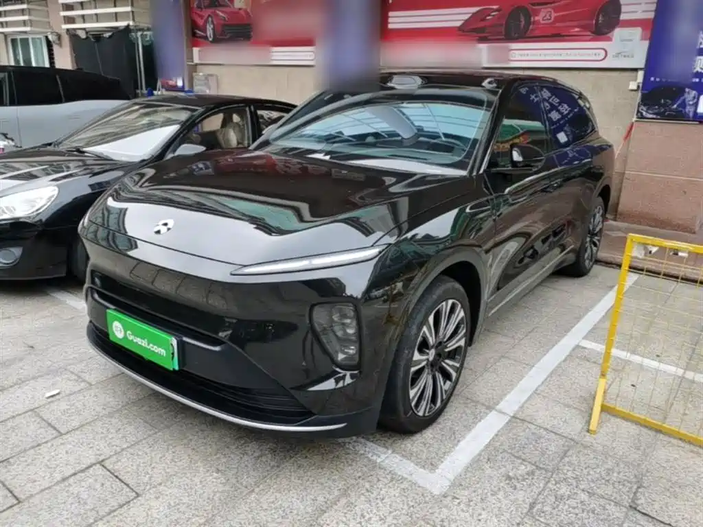 NIO ES8 2023 75kWh Executive Edition