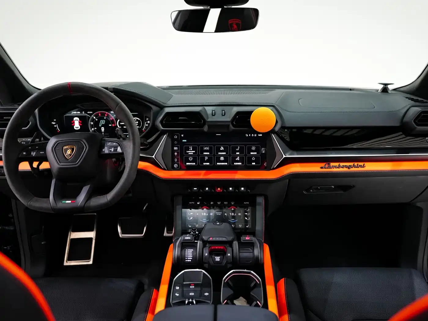 Lamborghini Urus SE 2025 2025 4.0T Standard Edition
