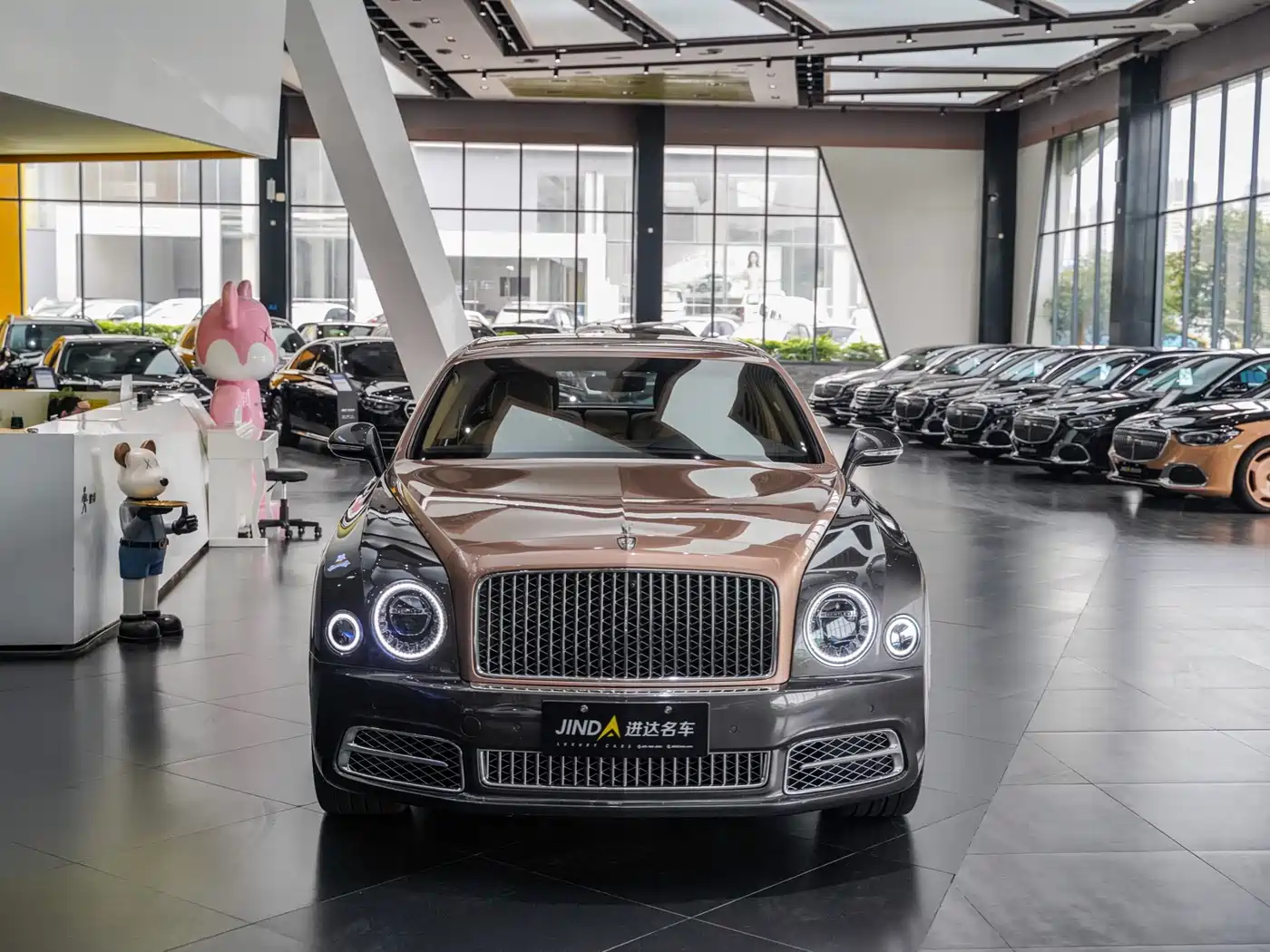 Bentley Mulsanne 2017 6.8T Long Wheelbase фото 23