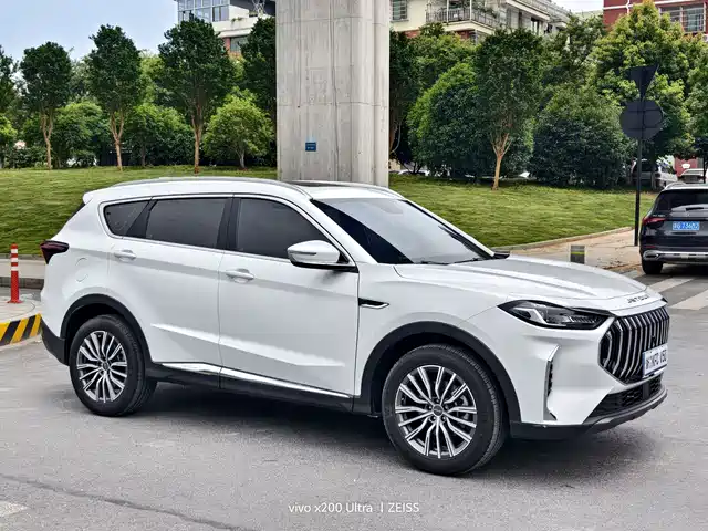 Jetour X70 PLUS 2024 Champion Edition 1.5T DCT Champion PRO 5-seater — фото 3
