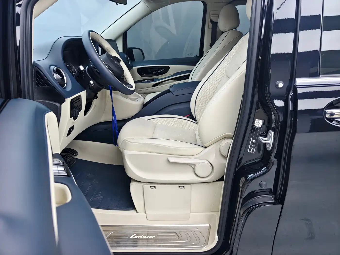 Mercedes-Benz Vito 2021 2.0T Business Edition 7-seater фото 9