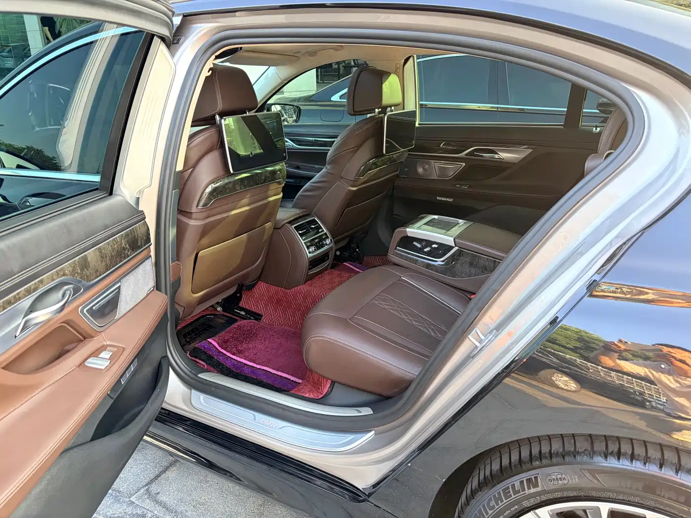 Фото 7 - BMW 7 Series