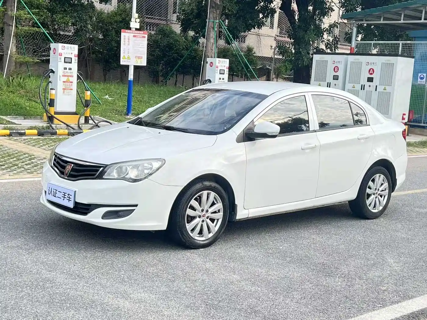 Roewe 350 2015 2014 1.5L Manual Swift Edition