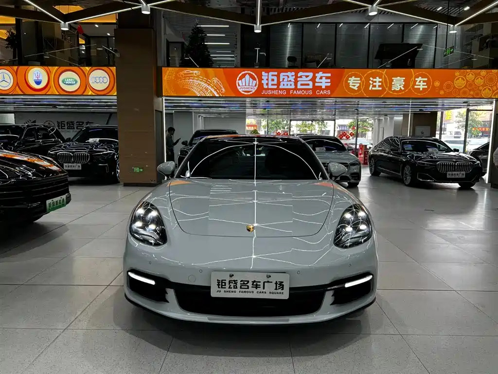 Porsche Panamera 2017 Panamera 3.0T фото 7