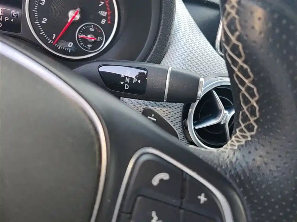 Mercedes-Benz B-Class 2015 B 200 Dynamic фото 14