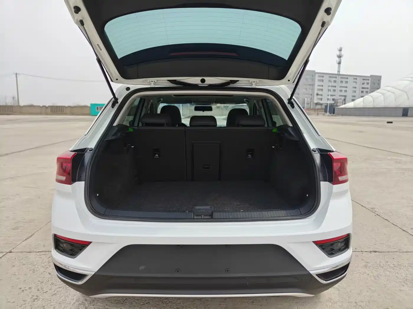 Volkswagen T-ROC 2022 280TSI DSG 2WD Elite PLUS фото 8