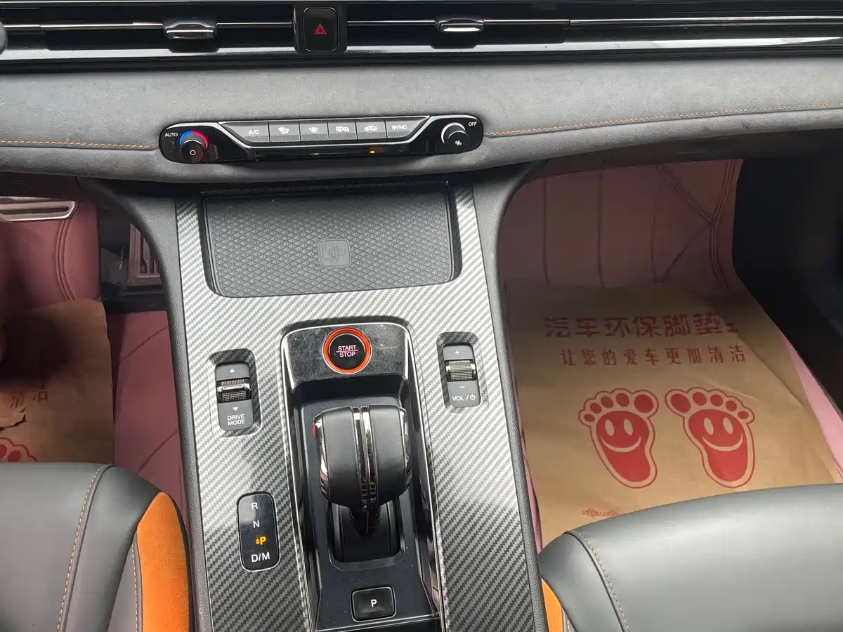 GAC Trumpchi Trumpchi Emkoo 2022 270T DCT J16 R-style Track Edition фото 4