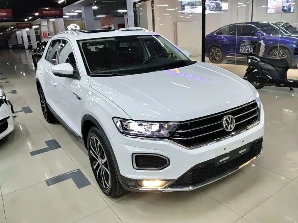 Volkswagen T-ROC 2019 280TSI DSG 2WD Comfort Version China VI фото 4