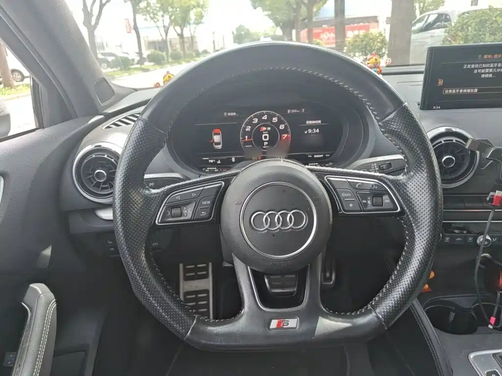 Audi S3 2017 2017 Facelift S3 2.0T Limousine