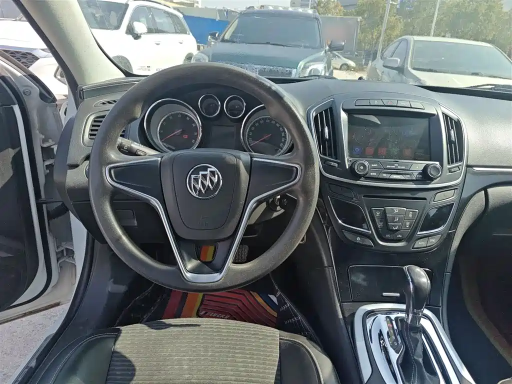 Buick Regal 2015 1.6T Leading Tech Edition фото 7