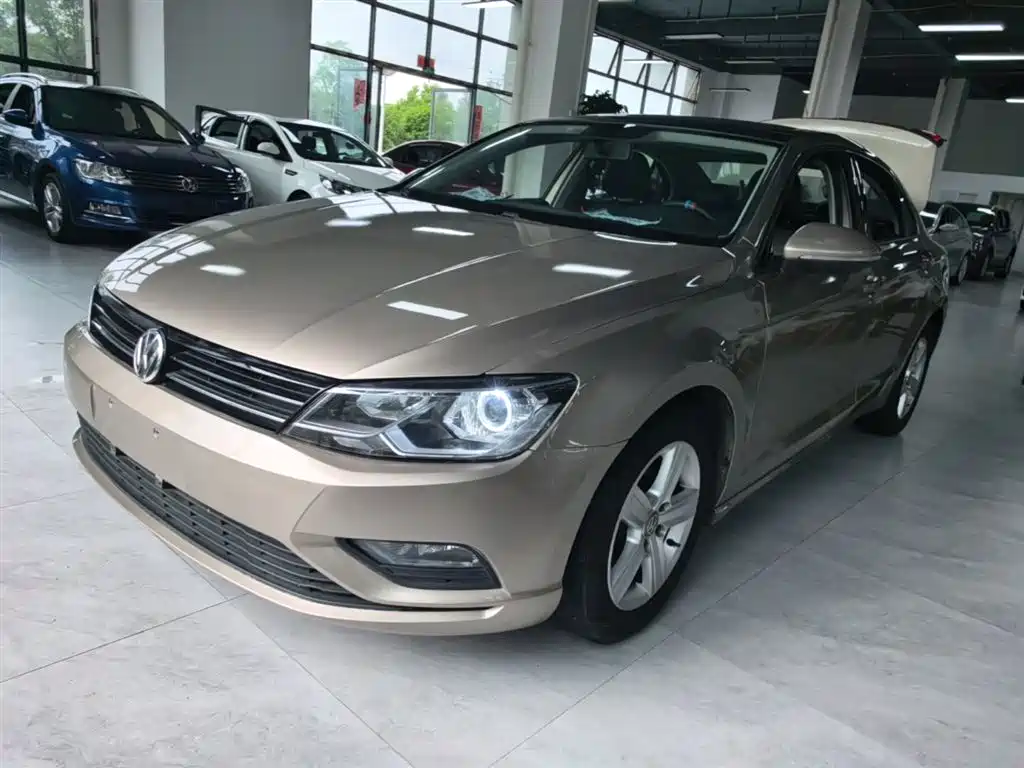 Volkswagen Lamando 2017 230TSI DSG Trend Edition