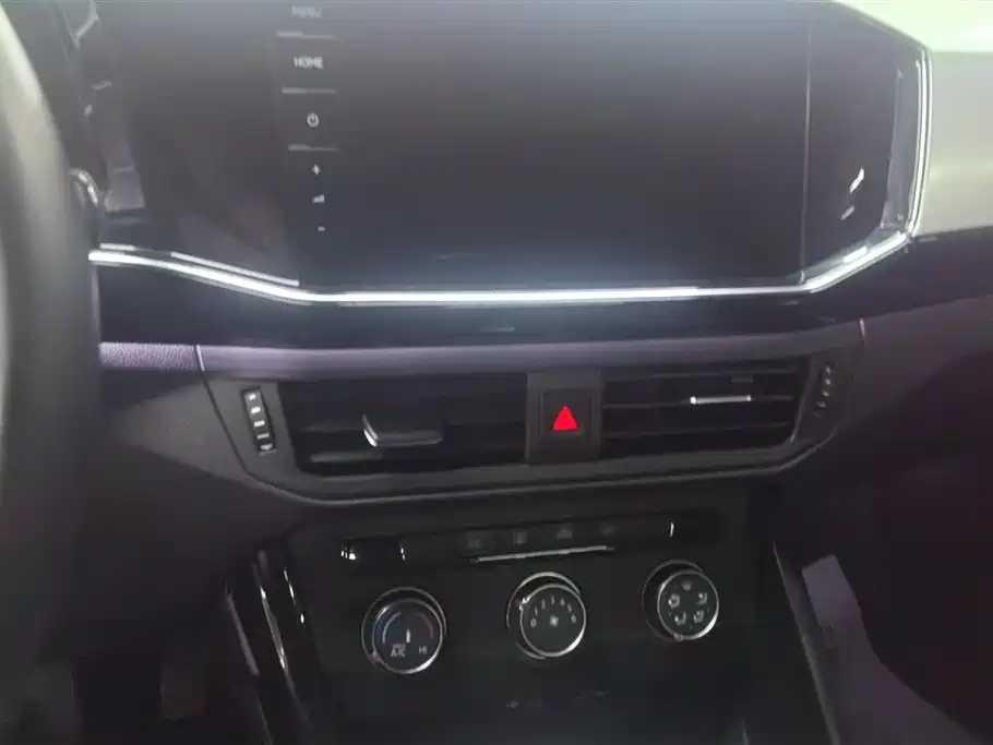 Volkswagen Tayron 2021 330TSI 2WD 30th Anniversary Edition фото 13
