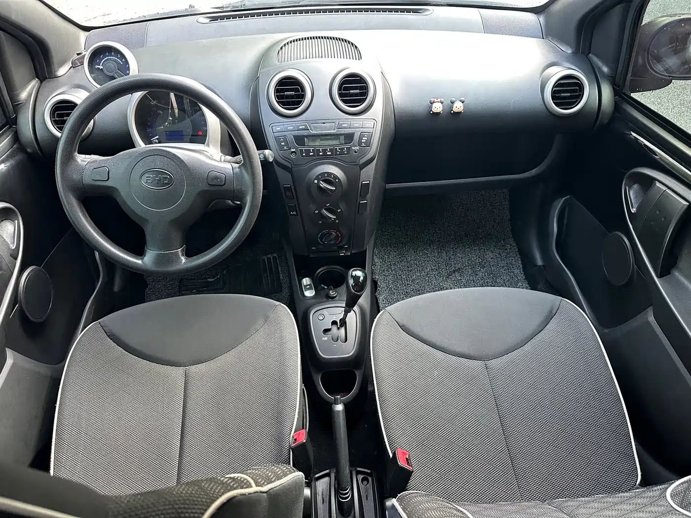 BYD F0 2015 2015 1.0L AMT Xuan Cool Edition
