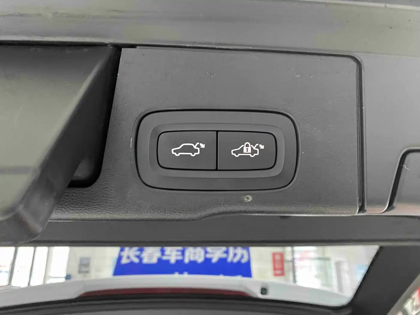 Volvo XC60 Plug-in Hybrid 2021 2021 T8 E-Drive Hybrid Inscription Sport
