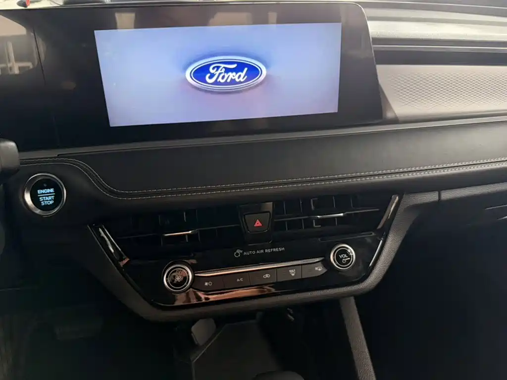 Ford Escort 2022 2021 1.5L Automatic Diamond Edition