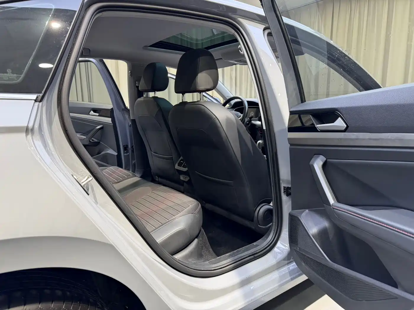 Volkswagen Lavida 2023 280TSI DSG Starlight Comfort Edition фото 6