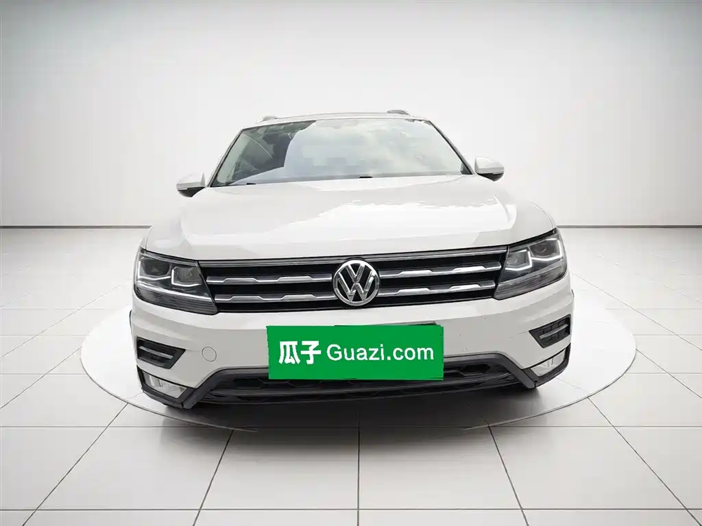 Volkswagen Tiguan L 2017 330TSI Automatic 2WD Comfort Edition фото 24