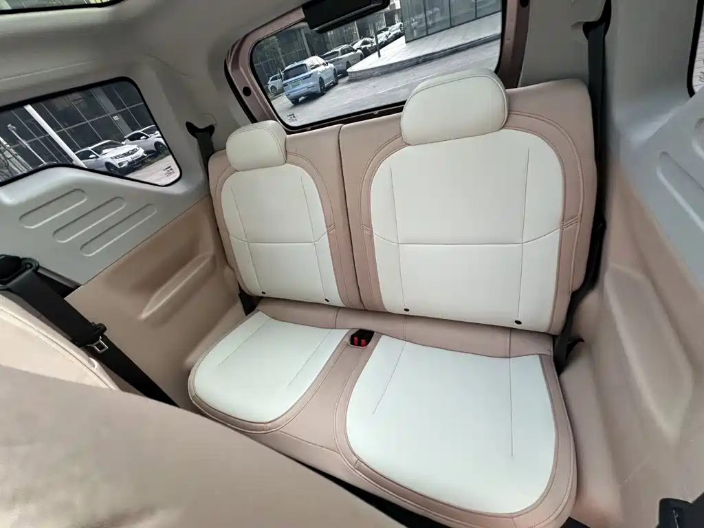Фото 9 - Geely Galaxy Panda