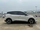 Photo 4 - Wuling Motors Wuling Binguo PLUS