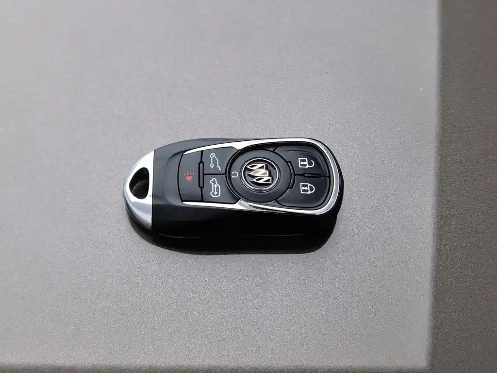 Photo 19 - Buick GL8
