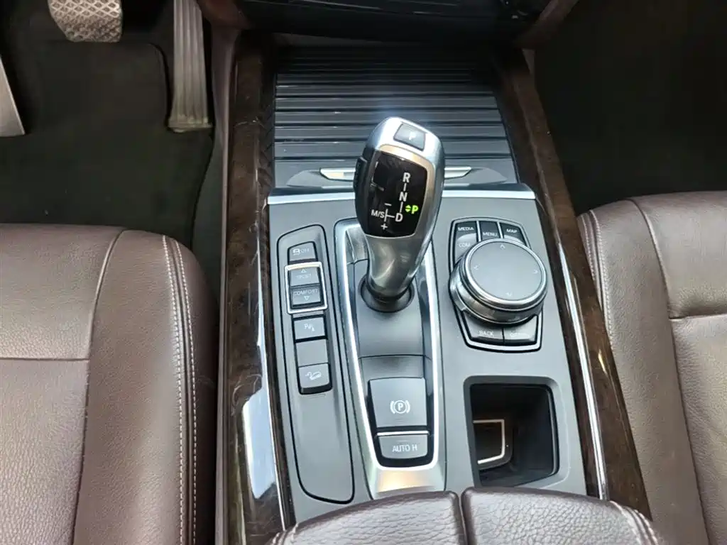 BMW X5 (Import) 2017 xDrive35i Elegance фото 10