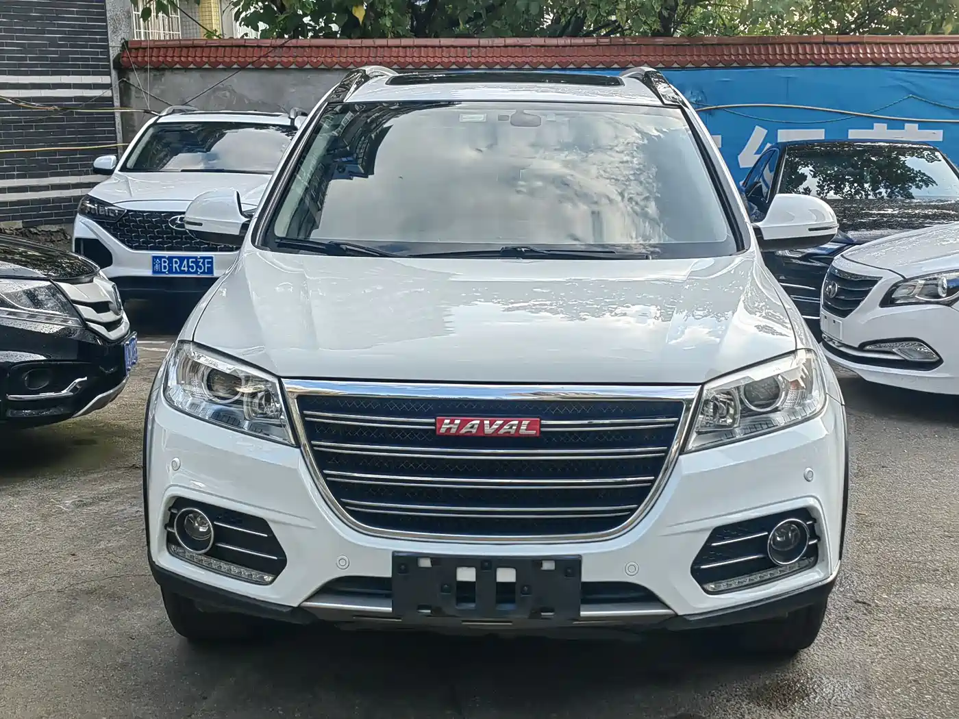 Фото 2 - Haval H6