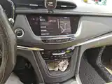 Photo 6 - Cadillac XT5