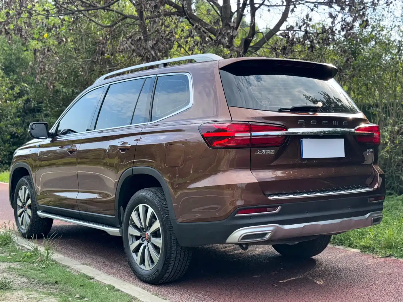 Roewe RX8 2019 2018 30T 2WD Flagship Edition