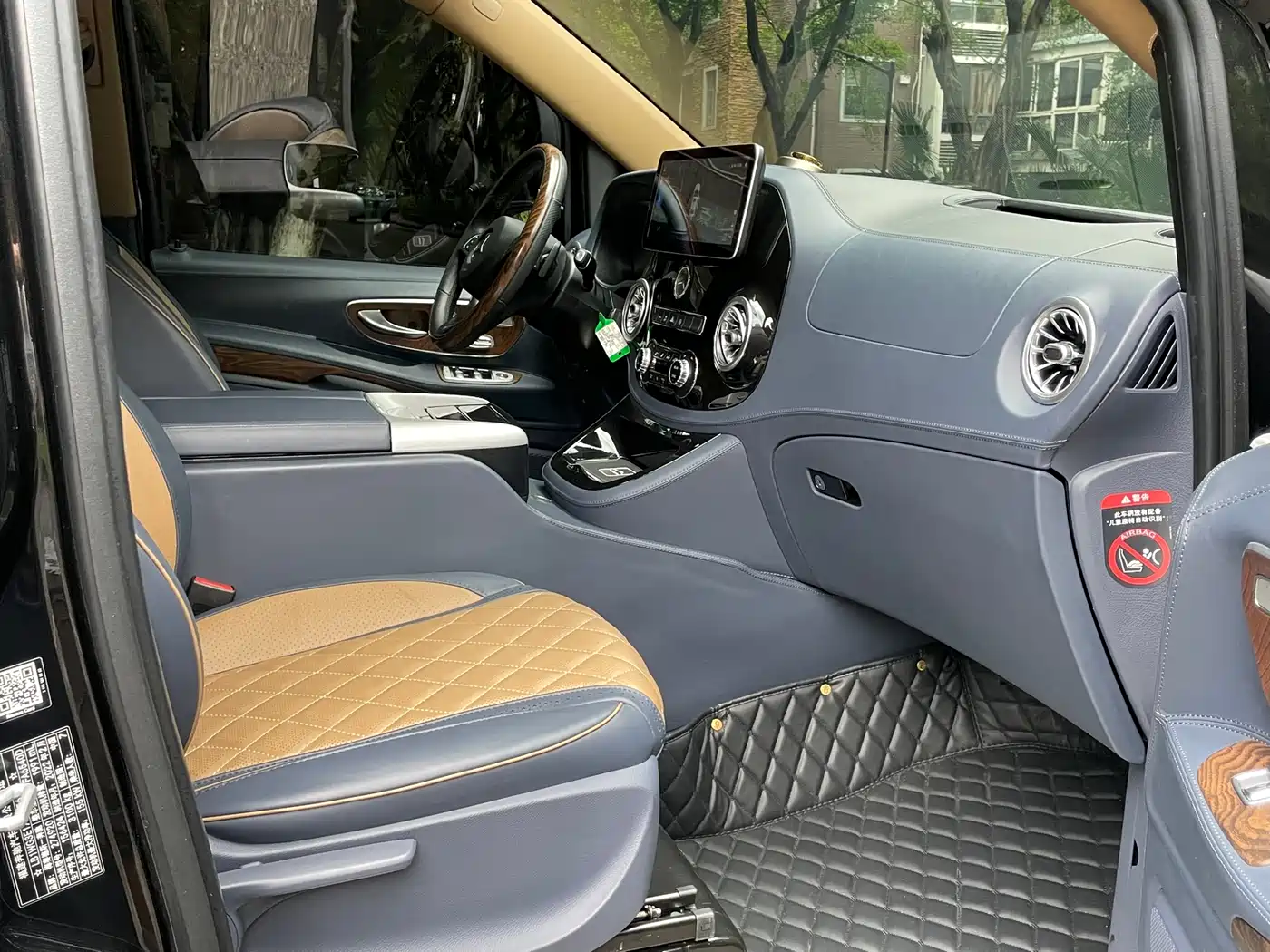 Mercedes-Benz Vito 2021 2.0T Business Edition 7-seater фото 11