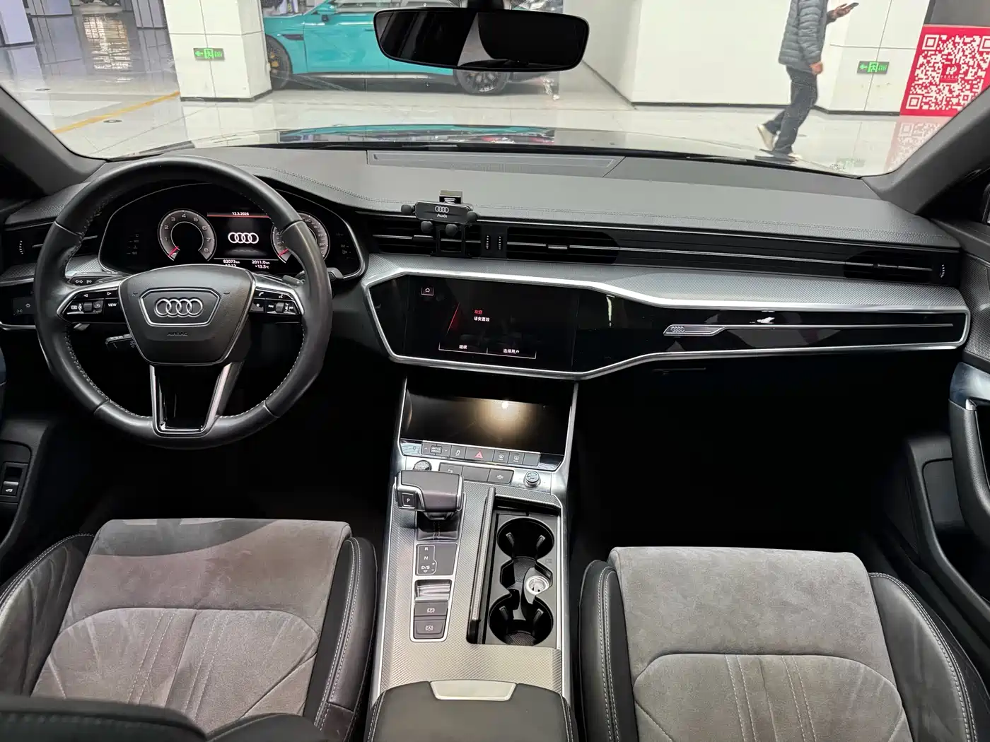 Audi A6L 2021 40 TFSI Luxury Sport фото 13