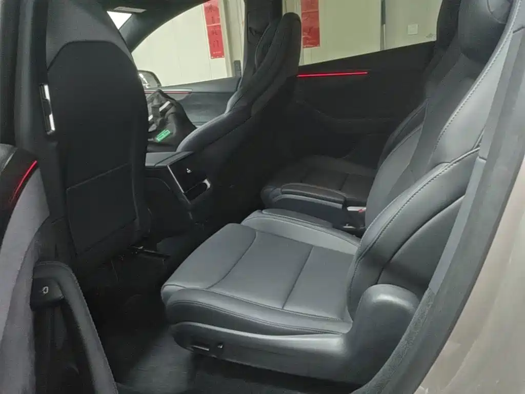 Tesla Model Y L 2025 2025 Facelift Long Range AWD